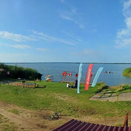 Przyczepa Kempingowa Nad Jez Gardno Kamp alanı Gardna Wielka