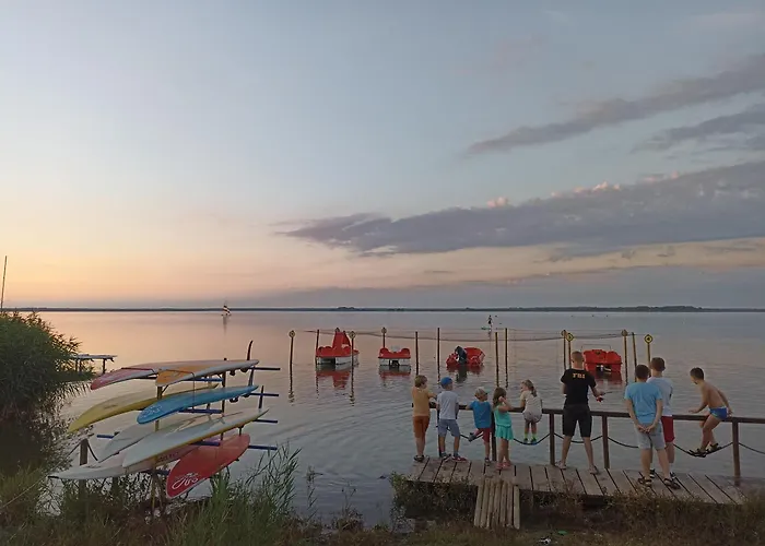 Przyczepa Kempingowa Nad Jez Gardno Кемпинг *
