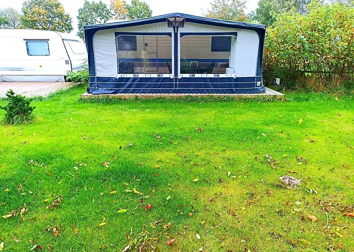 Przyczepa Kempingowa Nad Jez Gardno Кемпинг Gardna Wielka